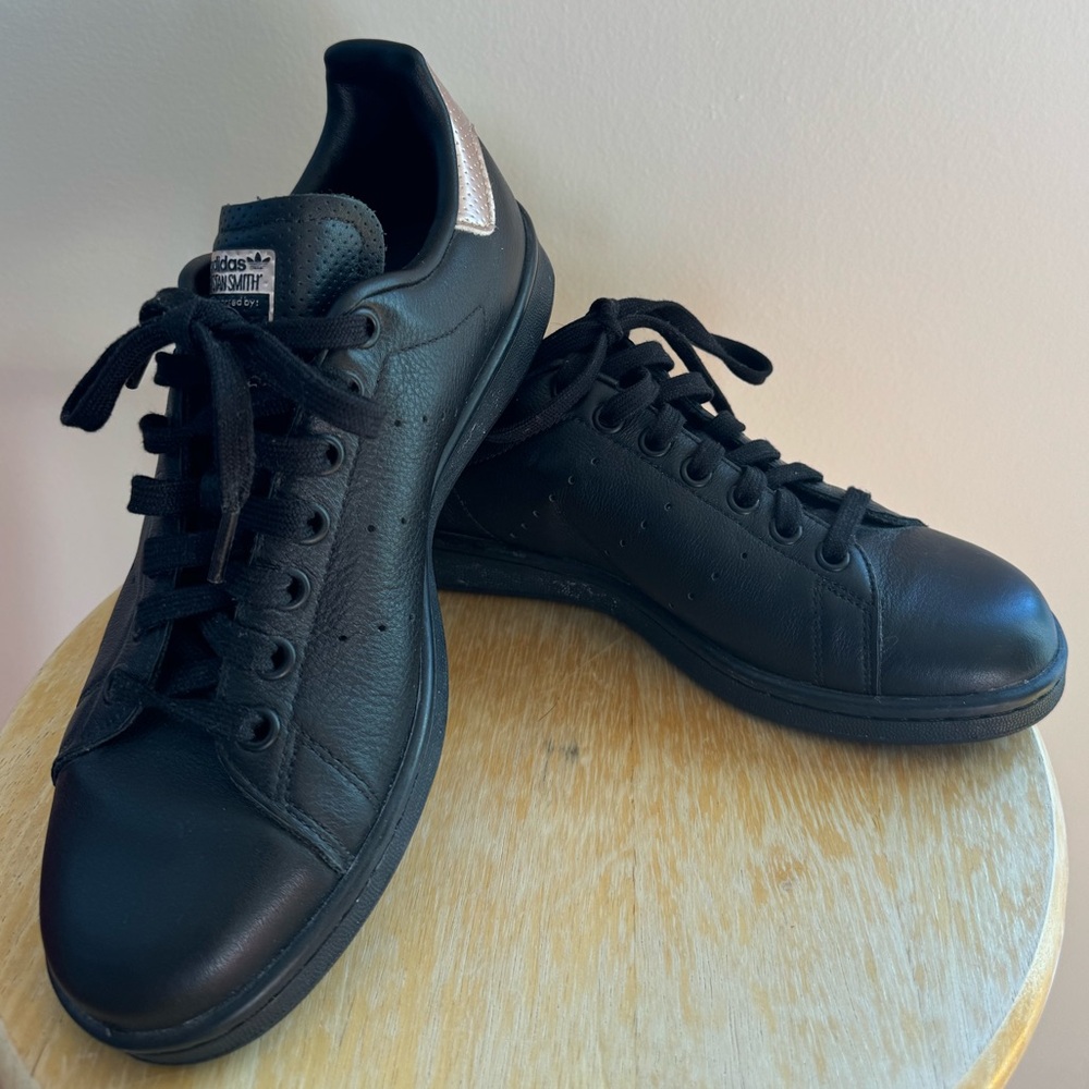 ADIDAS STAN SMITHS | BRAND NEW WOMEN’S 7.5 SHOES